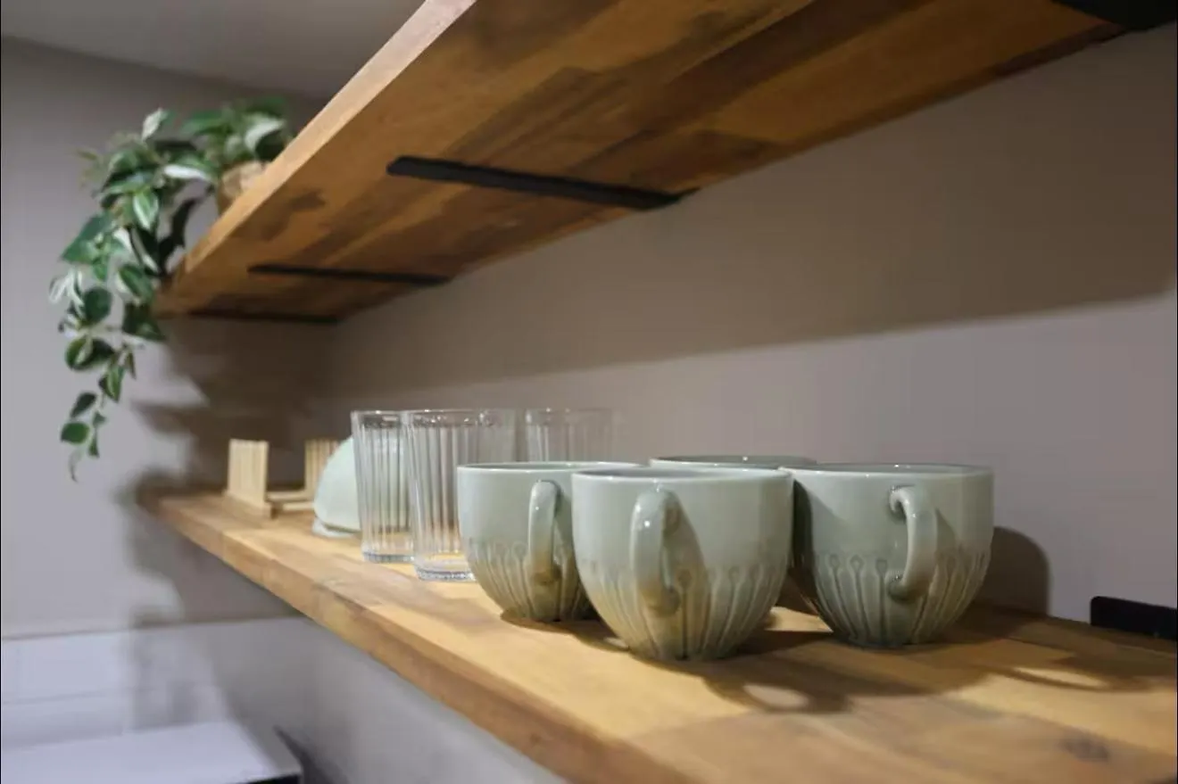 Cozy 2Br Private Basement Suite, Free Parking, Wifi, 1 Hr To Banff, 20 Min To City 卡加利 加拿大